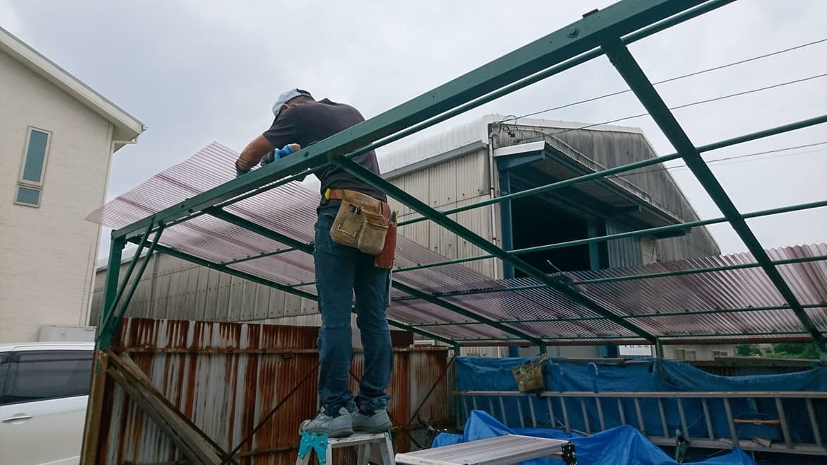 カーポート波板修理 名古屋市東区 | 波板交換ならエクステリアの窓口名古屋市東区